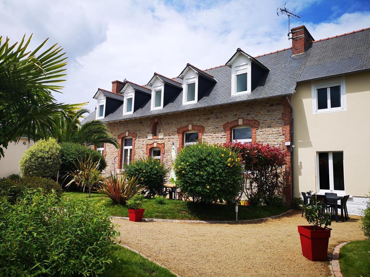 Chambres d'hôtes Le Clos de la Baie Paimpol Exterior foto